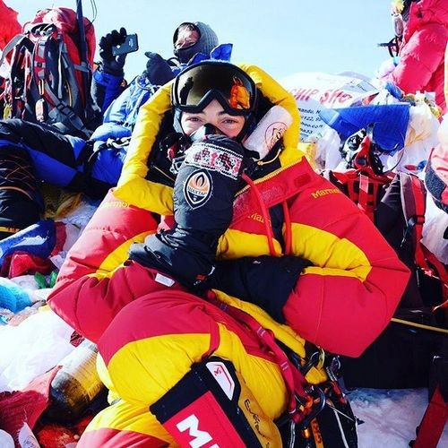 Еще одна украинская альпинистка покорила Эверест