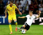 ХАЦКЕВИЧ: У России нет игроков класса Ярмоленко и Коноплянки