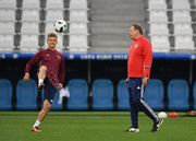 С тренировки сборной России вывели двух граждан РФ