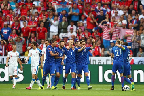 Чехия, проявив волю, спаслась в игре с Хорватией