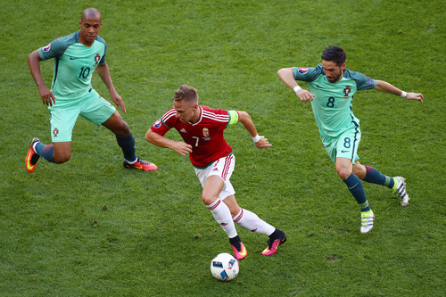 Португалия стала первой, кто вышел в плей-офф без побед