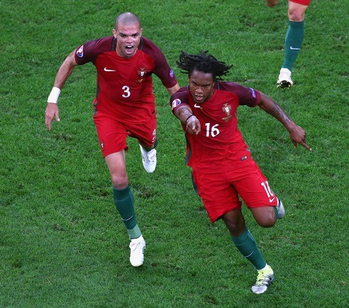 Португалия – первый полуфиналист Евро-2016!
