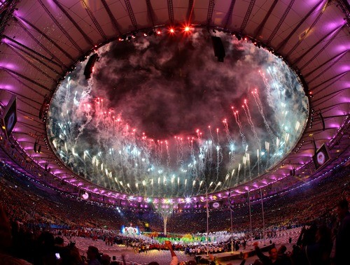 Закрытие Олимпиады: бразильский карнавал в Рио