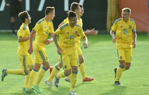 Украина U-17 переиграла Эстонию