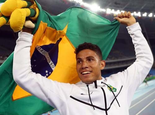 Бразилец получил килограмм золота за победу на Олимпиаде