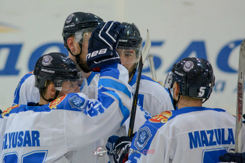 Кривбасс заявил на чемпионат 26 хоккеистов