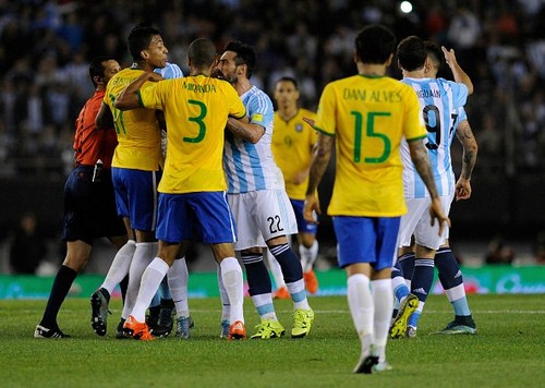 Аргентина и Бразилия расписали ничью