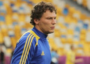 Пятов от имени Св. Николая подарил форму юному болельщику