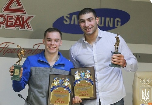 Манукян и Верняев получили награды от НОК