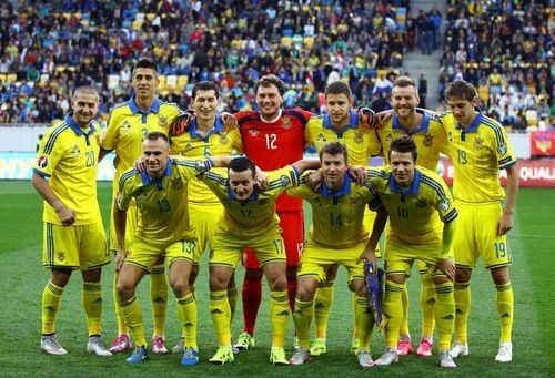 Песня сборной Украины на Евро - «Їхали козаки»