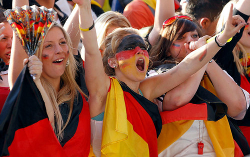 Германия объявила предварительный состав на Евро-2016