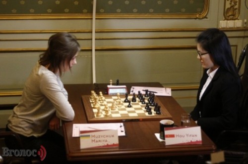 Мария Музычук проиграла Ифань в шестой партии
