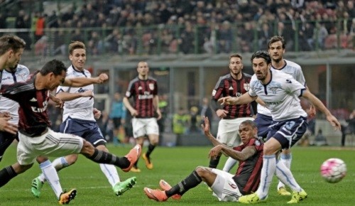 Милан играет вничью с Лацио