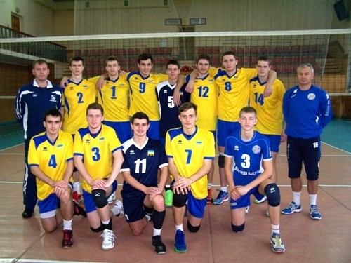 Юношеская сборная Украины готовится к отбору на Евро 2016