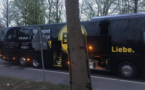 В результате взрыва у автобуса Боруссии пострадал еще и полицейский