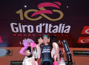 Успех команды Bora - Hansgrohe на первом этапе Джиро д'Италия-2017