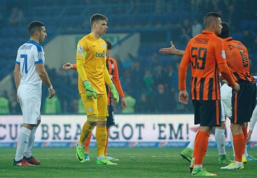 Андрей Лунин – лучший юниор украинского футбола в апреле