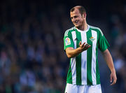 Зозуля вышел в стартовом составе Бетиса в товарищеском матче