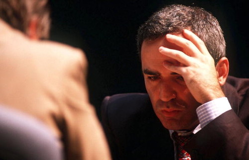 Гарри Каспаров возобновил карьеру после 12-летнего перерыва