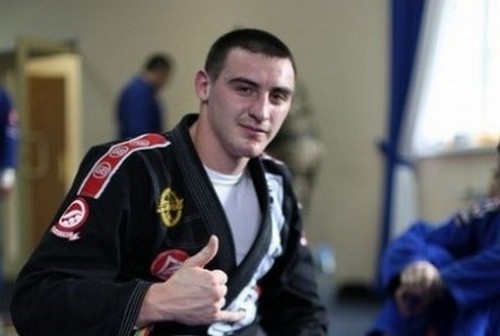 Украинский боксер Захожий одержал третью победу на профи-ринге