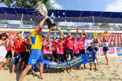 Днепровский Выбор - трехкратный чемпион Украины по пляжному футболу!
