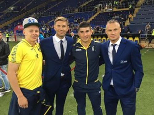 Шевчук и Левченко настроили футболистов сборной Украины на победу
