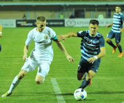 Боевой футбол в Полтаве: Ворскла и Олимпик сыграли вничью