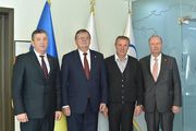 Бубка зустрівся з керівництвом Європейської конфедерації волейболу