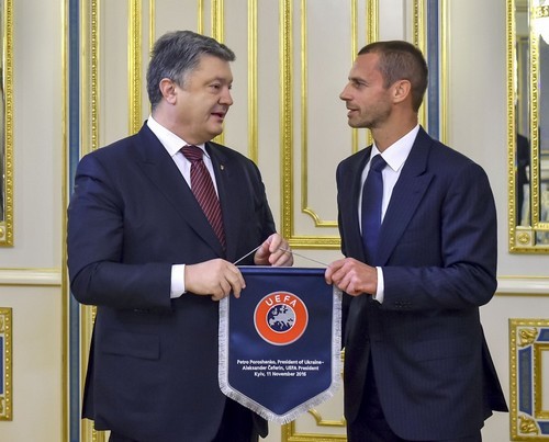 Чеферин заверил Порошенко, что позиция УЕФА по Крыму не изменится
