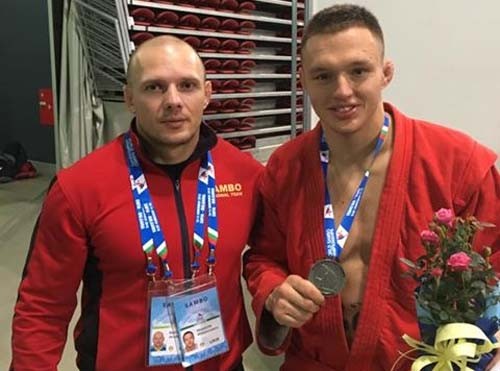 Украинские самбисты добыли 8 медалей на чемпионате мира в Софии