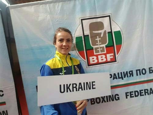 Украинки завоевали две медали на чемпионате Европы по боксу