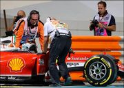 Хэмилтон лучший во второй практике