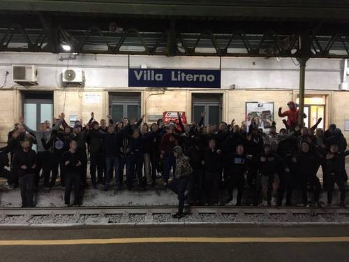Полиция Италии задержала ультрас Динамо за ножи и файеры