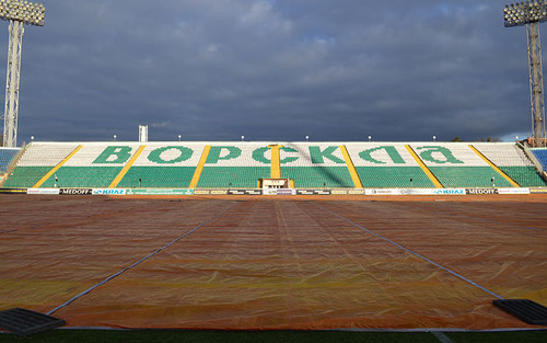 Стадион Ворсклы готовят к матчу против Динамо