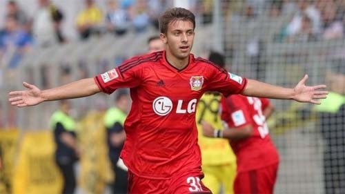 Владлен Юрченко попал в стартовый состав Байера на матч с Монако