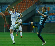 Днепр и Олимпик закрыли год боевой ничьей