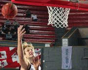 Украинский баскетболист Аникеенко перешел из Николаева в Козув