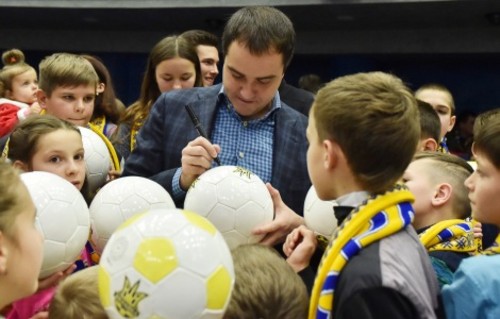 Андрей Павелко поздравил футбольную общественность с Новым годом