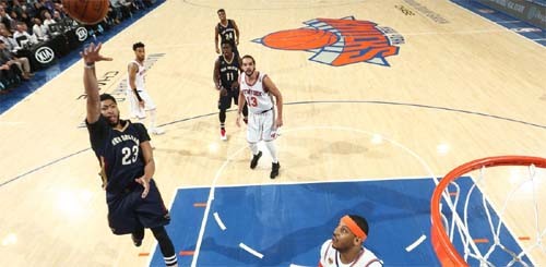 НБА. 40 очков Дэвиса принесли Нью-Орлеану победу над Нью-Йорком