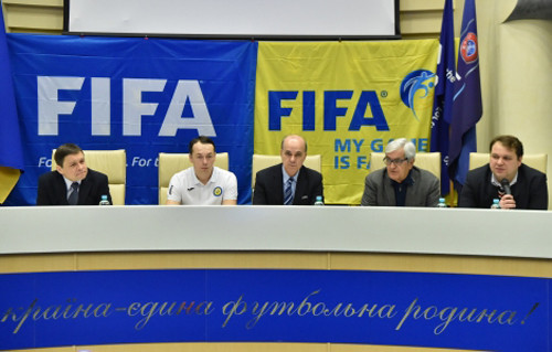 ФІФА передає свій досвід українським футзальним арбітрам