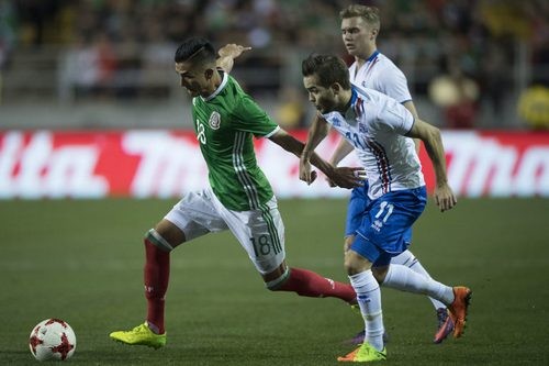 Мексика обыграла Исландию в товарищеском матче