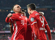 Байер едет в Дортмунд, Коноплянка вернется в матче с Гладбахом