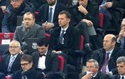Наставник сборной Украины посетил матч Барселона - ПСЖ