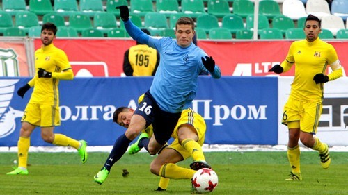 Громов дебютировал за Крылья Советов, Зенит одолел Арсенал