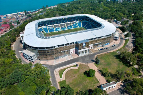 ФОТО ДНЯ. Как выглядит газон на стадионе Черноморец