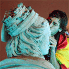 ФОТО ДНЯ: Пляска Шустера и любимая статуя Рауля
