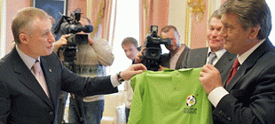 Ющенко доволен подготовкой к Евро-2012