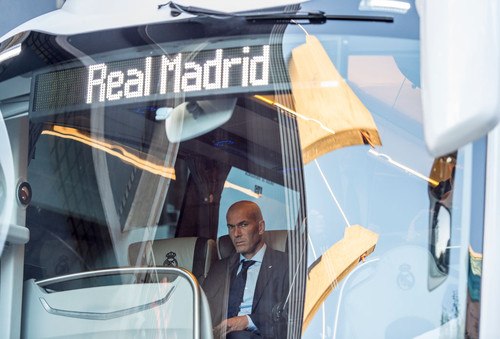 Реал не рискнул ехать в Каталонию на клубном автобусе