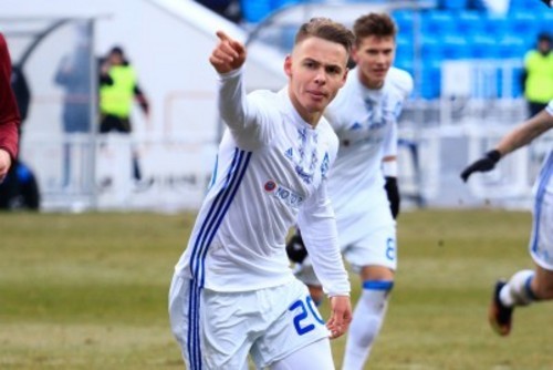 Смирный, Алибеков и Леднев дебютировали за Динамо