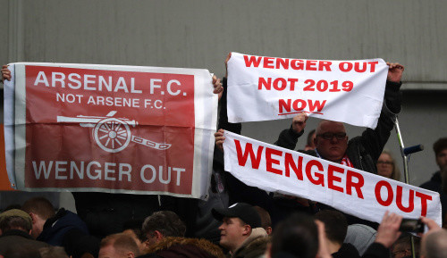 Венгер обижен на фанов, из-за которых покидает Арсенал